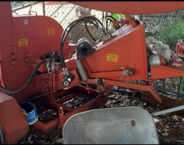 Unidade de Trituração (Poda de Árvore)