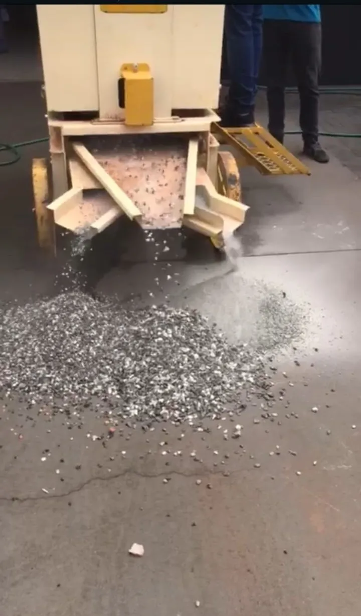 Triturador de Mármore e Granito